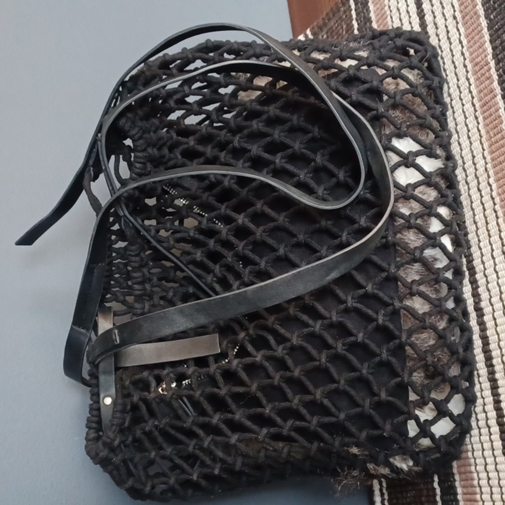 Zara basic Collection bag - Picture 1 of 14